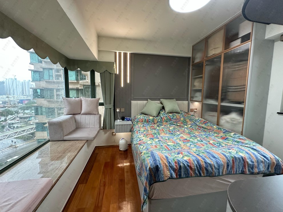 Unit Interior-Master Bedroom