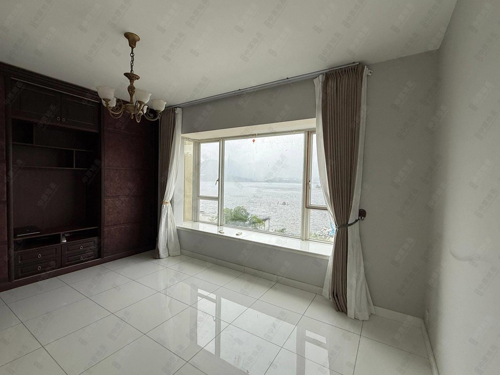 Unit Interior-Master Bedroom