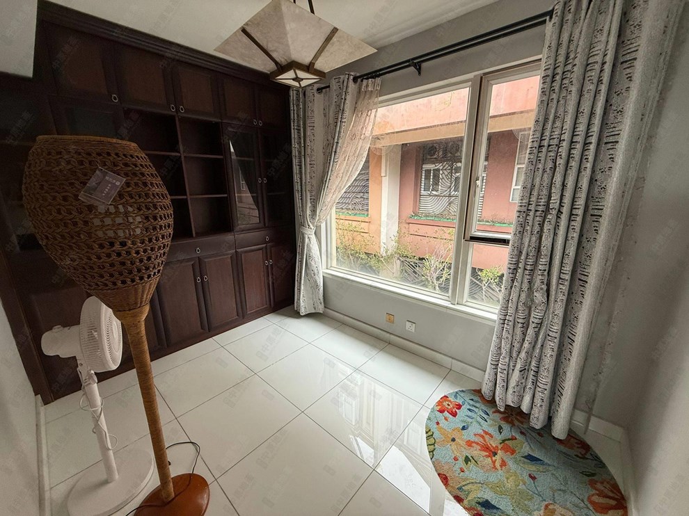 Unit Interior-Study Room