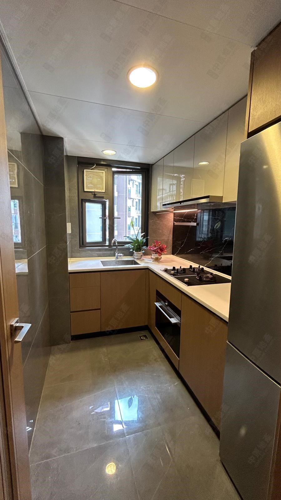 Unit Interior-Kitchen