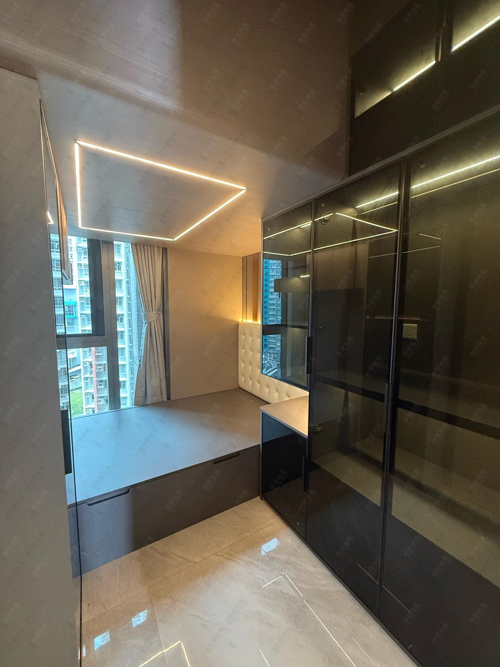 Unit Interior-Kitchen