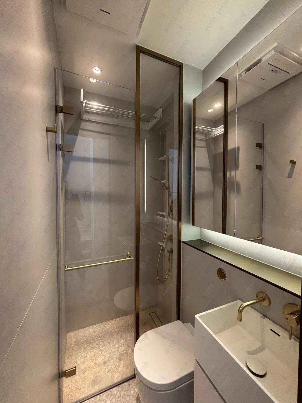 Unit Interior-Bathroom