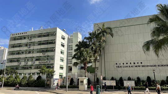 學校