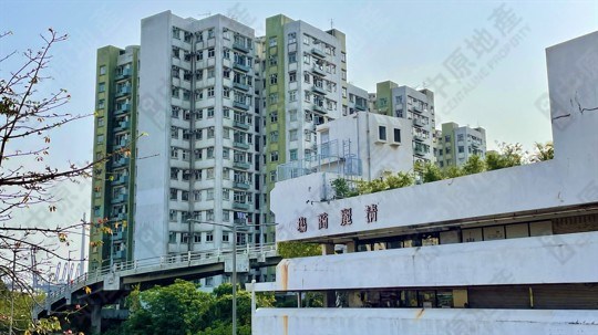 商場