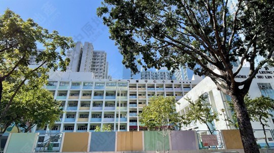 學校