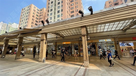 商場