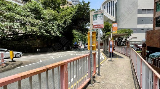 巴士站