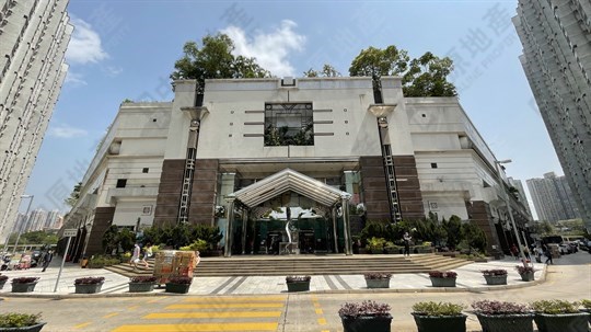 商場