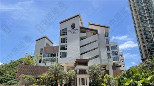 學校