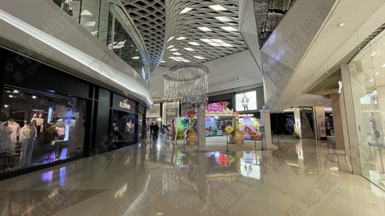 Shopping Mall