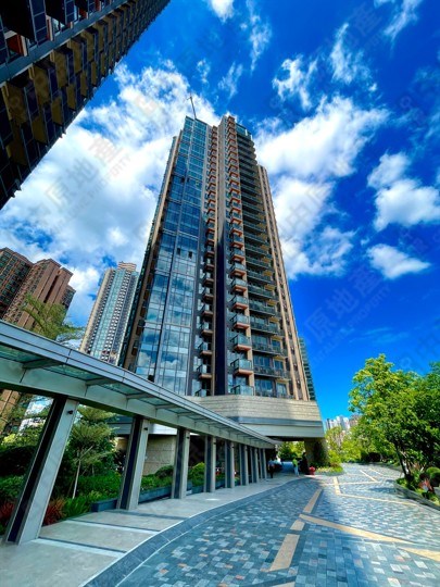 The Yoho Hub Phase B Tower 2 1房 38/F Flat G, Photo