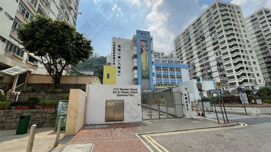 學校