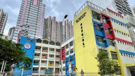 学校