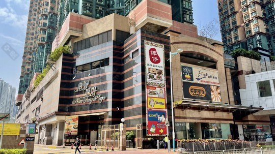 商場