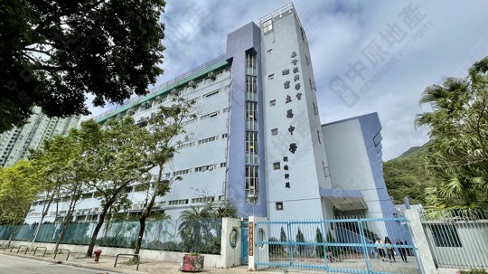 学校