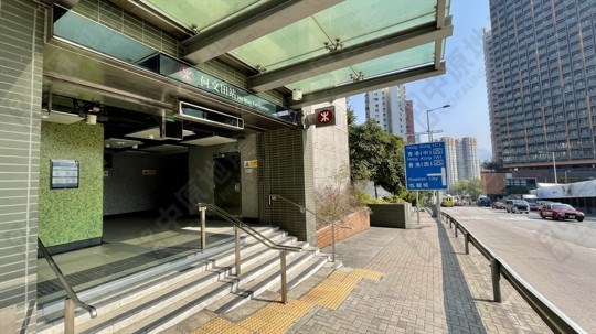 港鐵站
