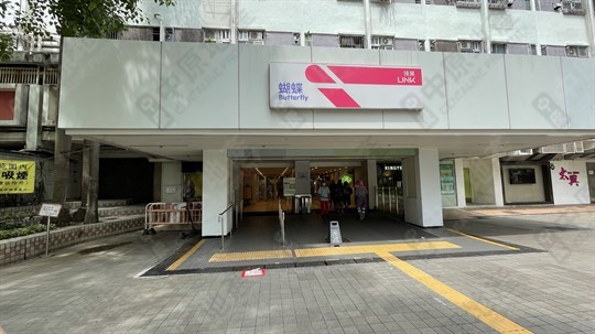 商場