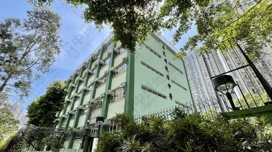 学校
