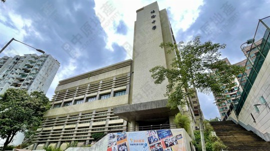 学校