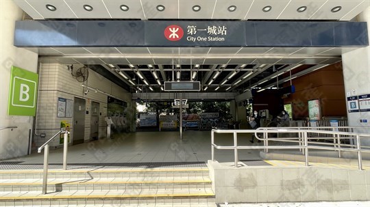 港铁站