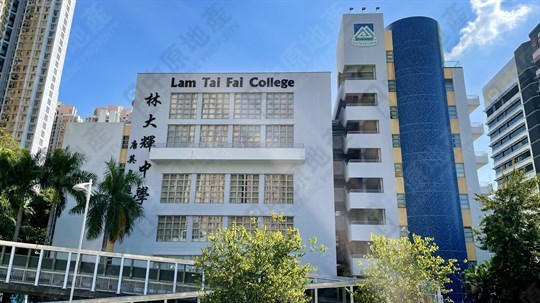 学校