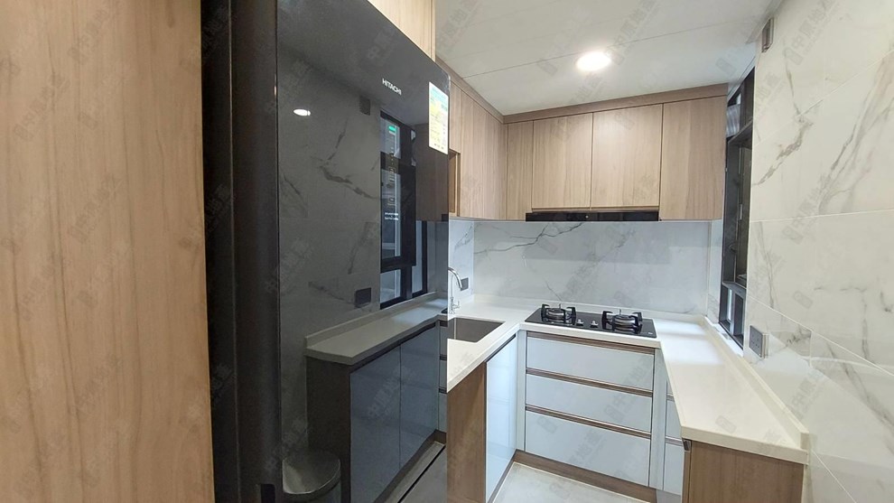 Unit Interior-Kitchen