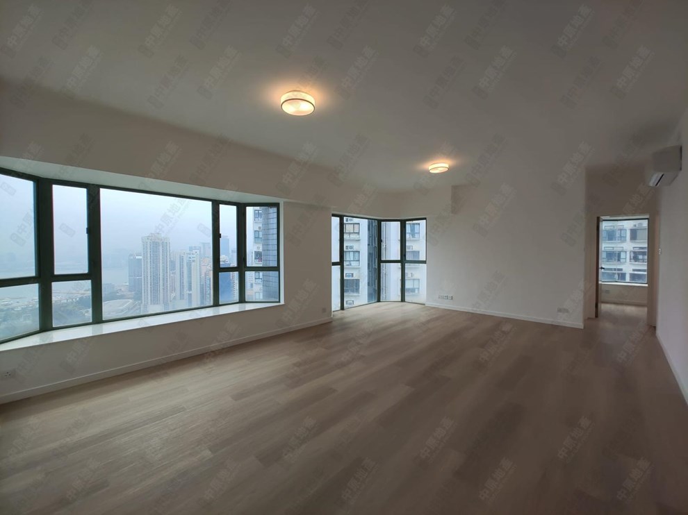 Unit Interior-Dining Room