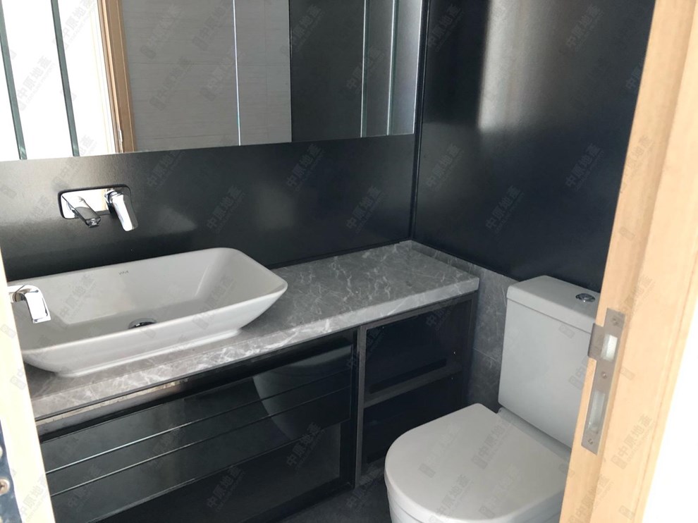 Unit Interior-Washroom
