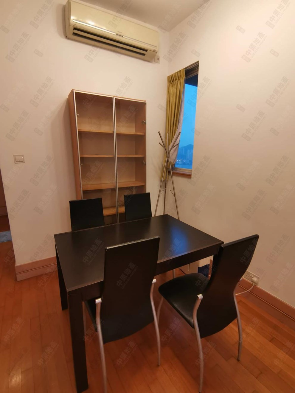 Unit Interior-Dining Room