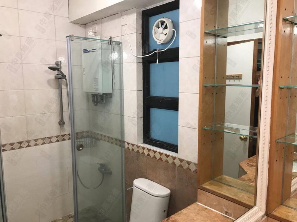 Unit Interior-Bathroom