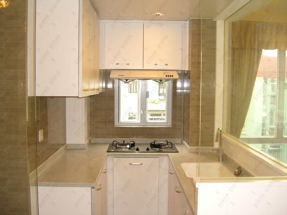 Unit Interior-Kitchen