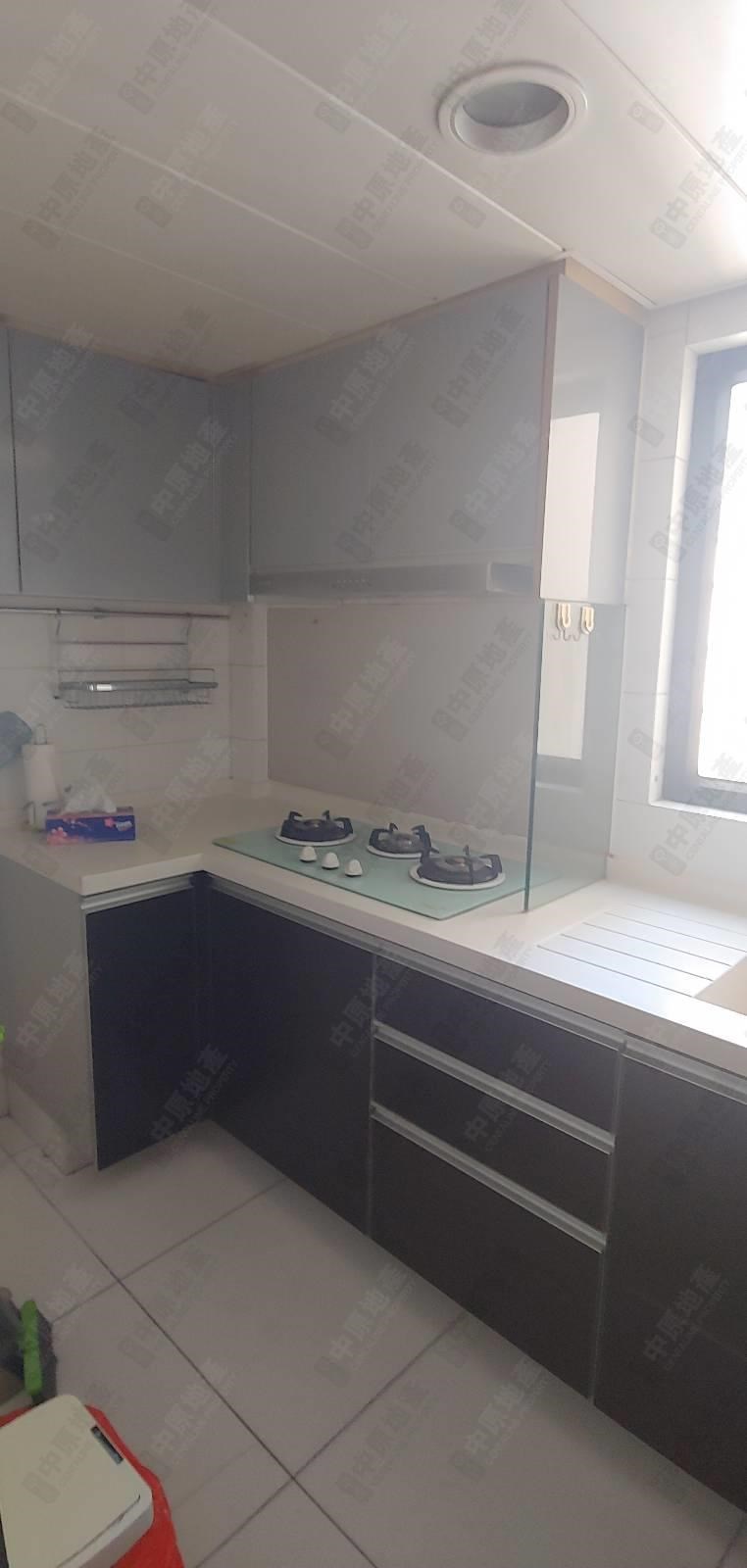 Unit Interior-Kitchen