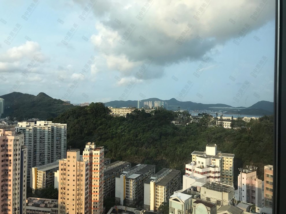 窗外景觀-由睡房