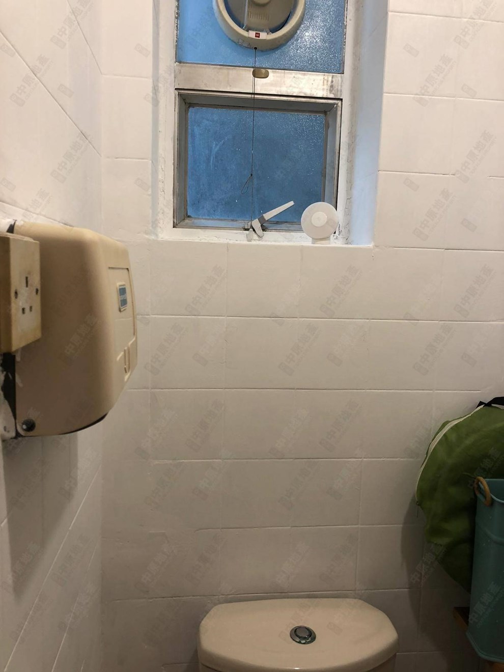 Unit Interior-Bathroom