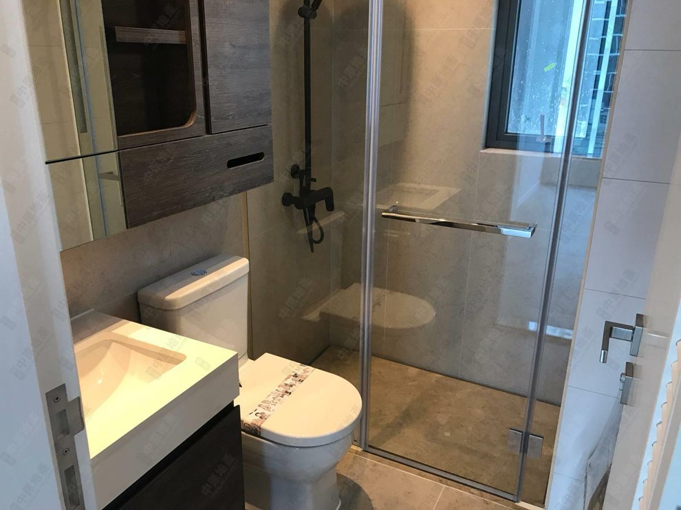 Unit Interior-Washroom