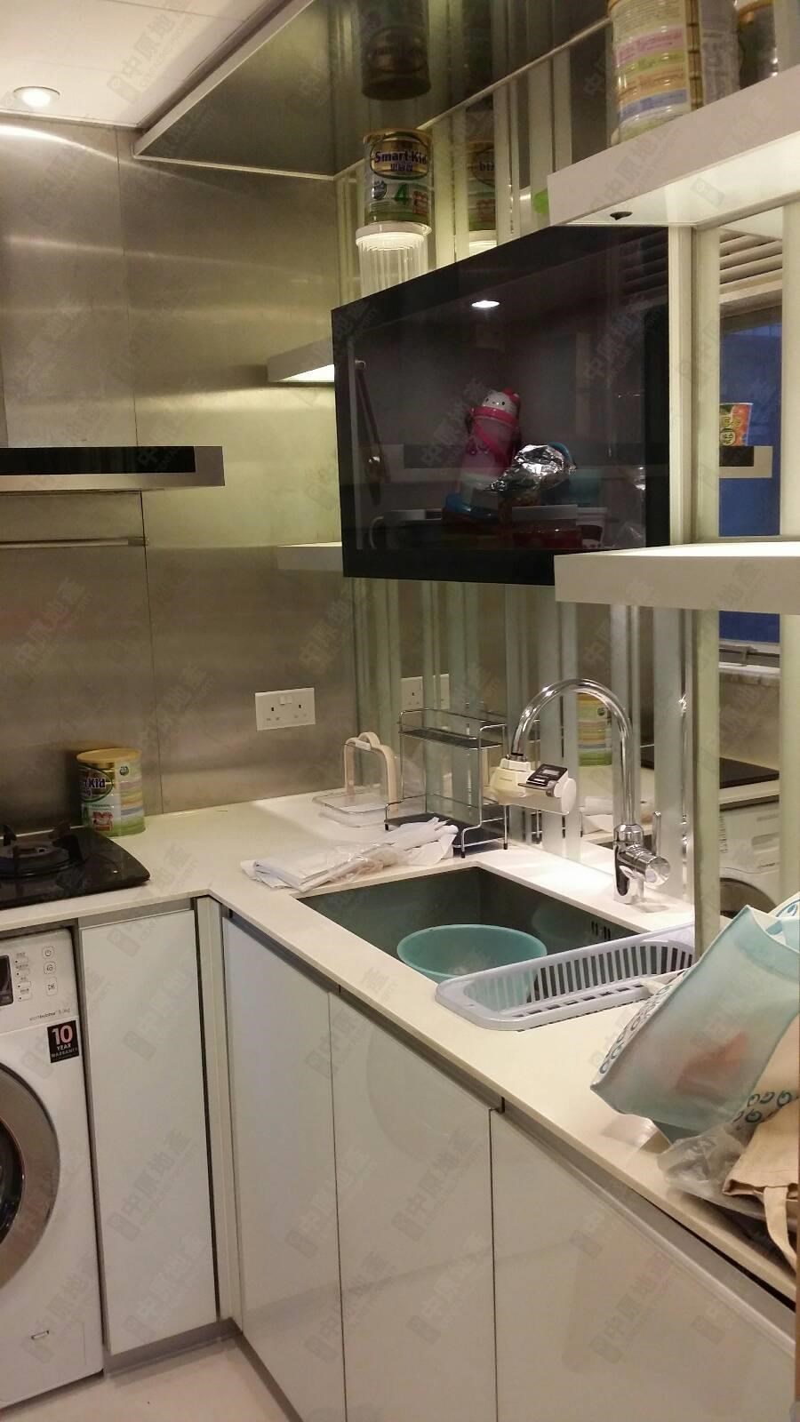 Unit Interior-Kitchen