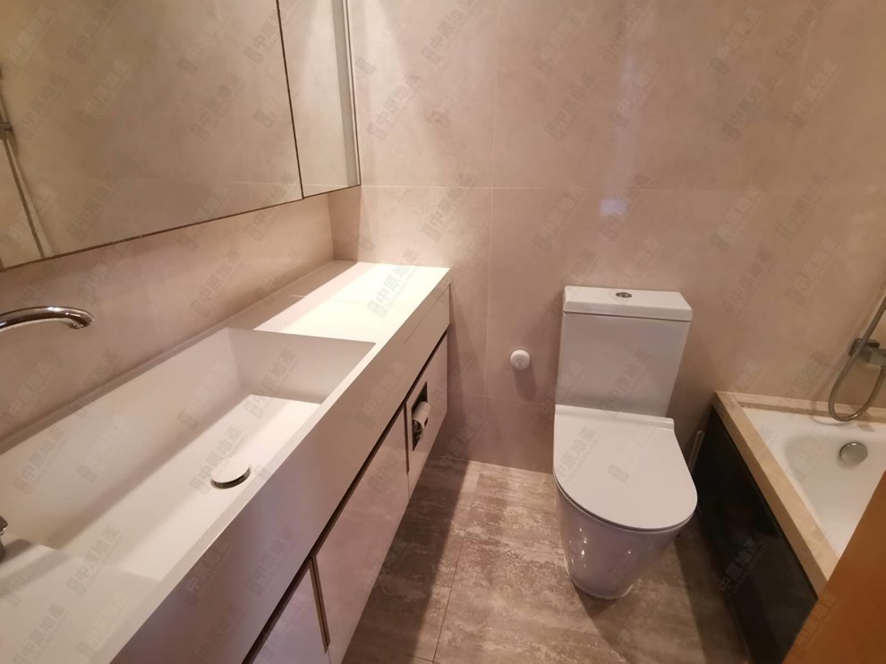 Unit Interior-Bathroom