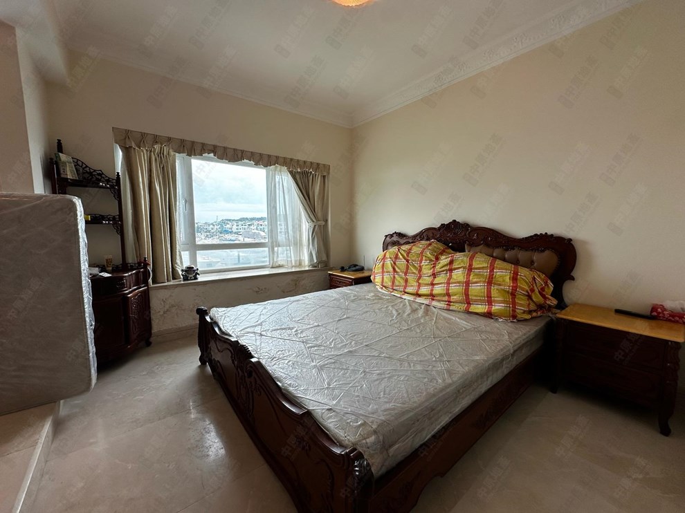 Unit Interior-Master Bedroom