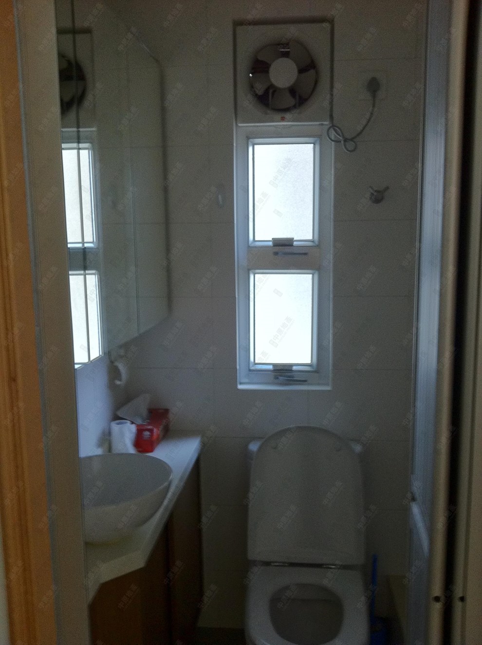 Unit Interior-Bathroom