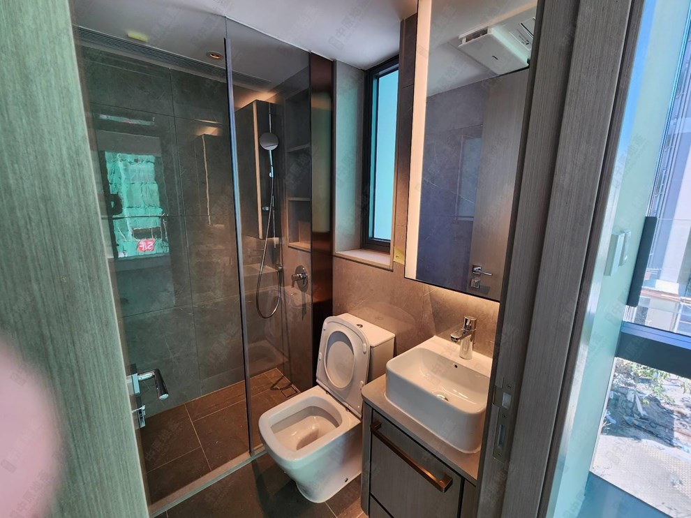 Unit Interior-Washroom