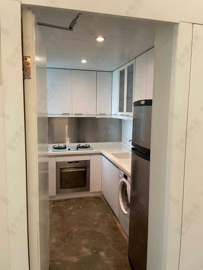 Unit Interior-Kitchen