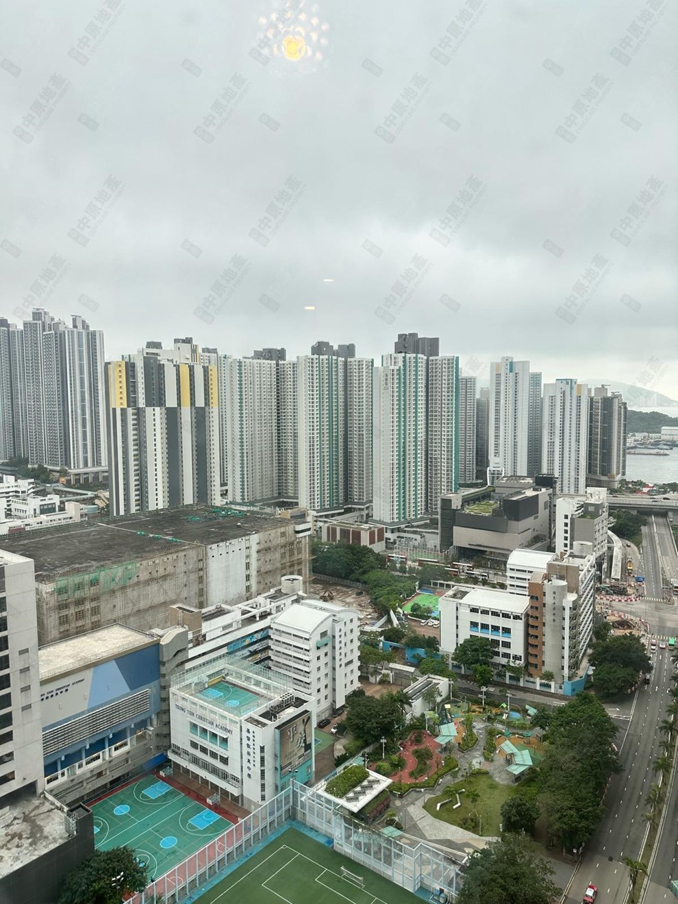 窗外景觀-由睡房