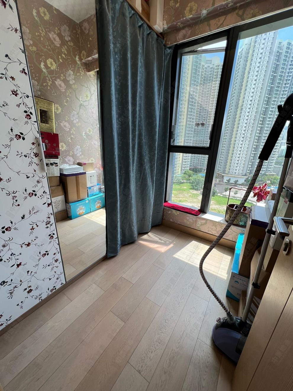 Unit Interior-Study Room