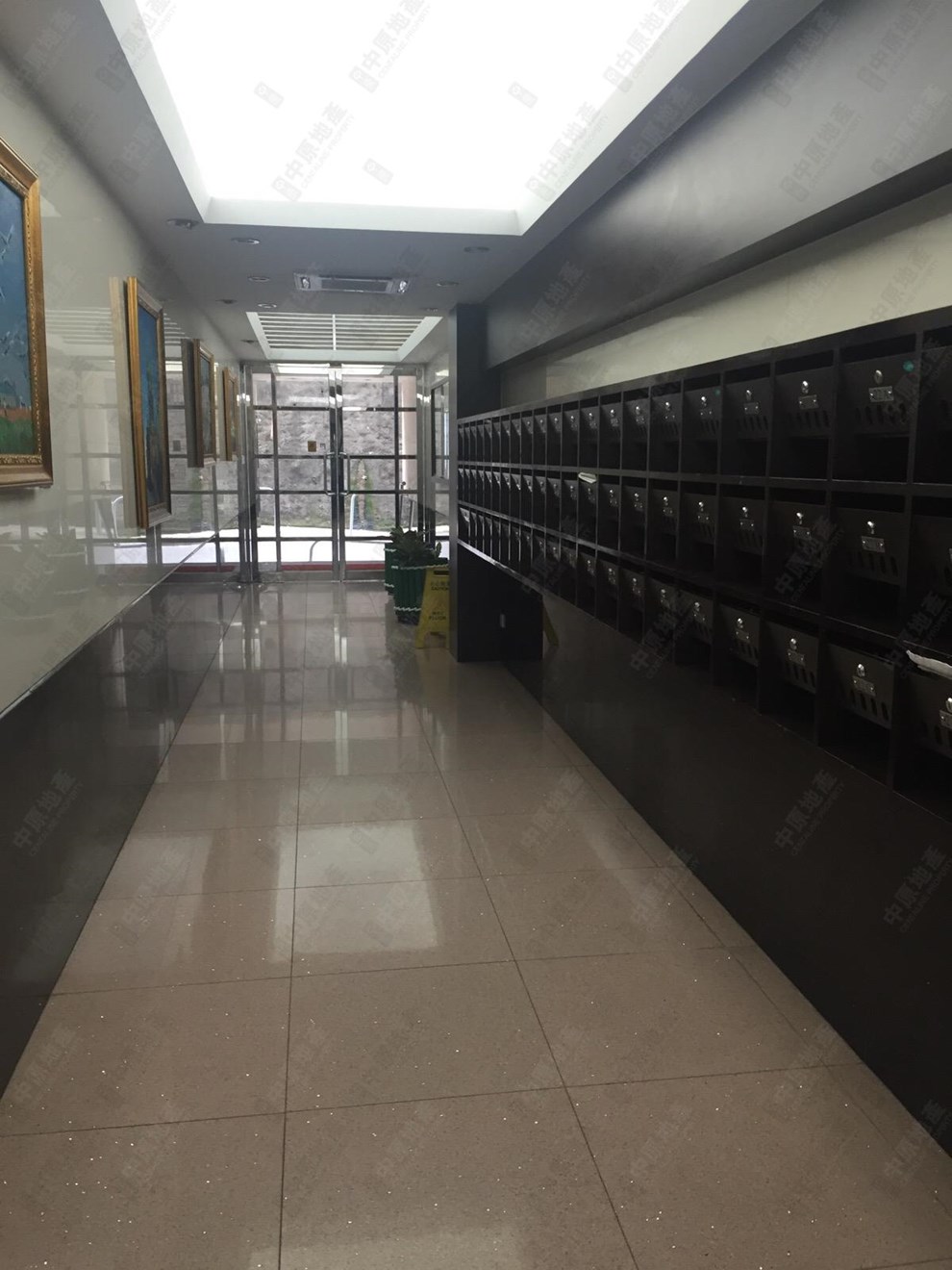 Building-Lobby