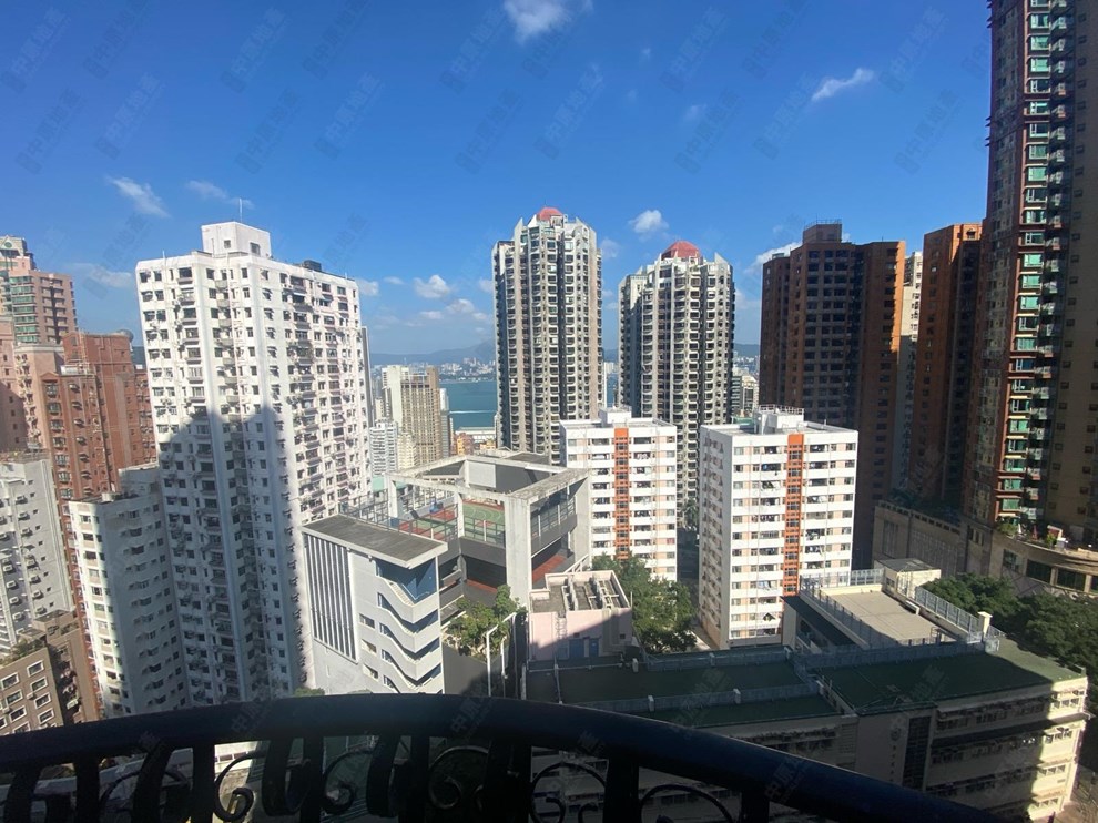 窗外景觀-由露台