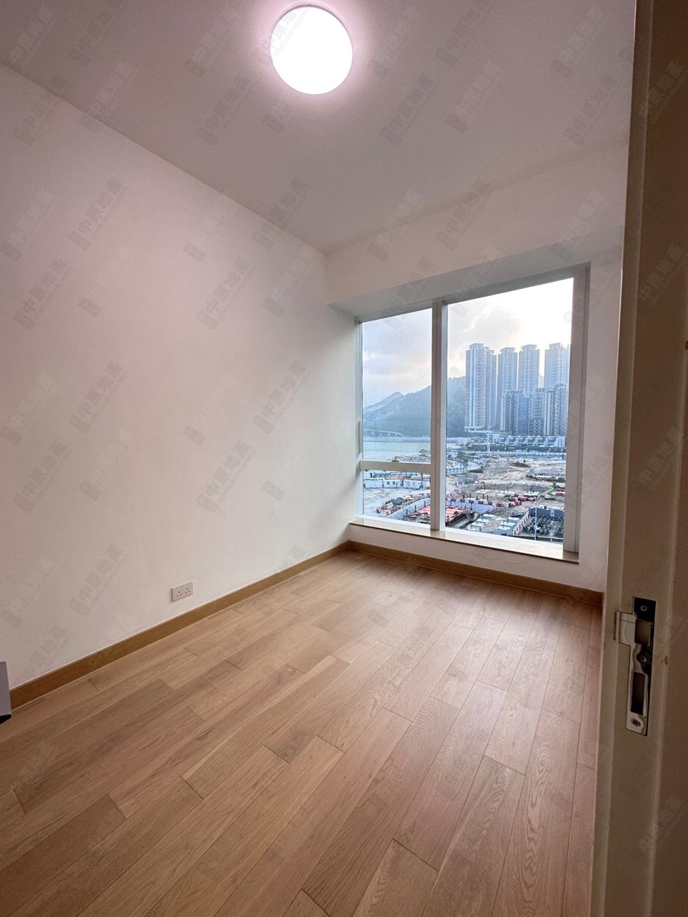Unit Interior-Master Bedroom