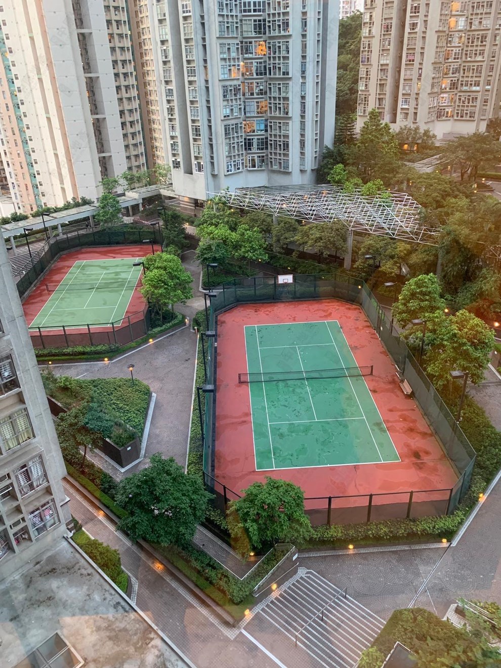 会所/设施-网球场