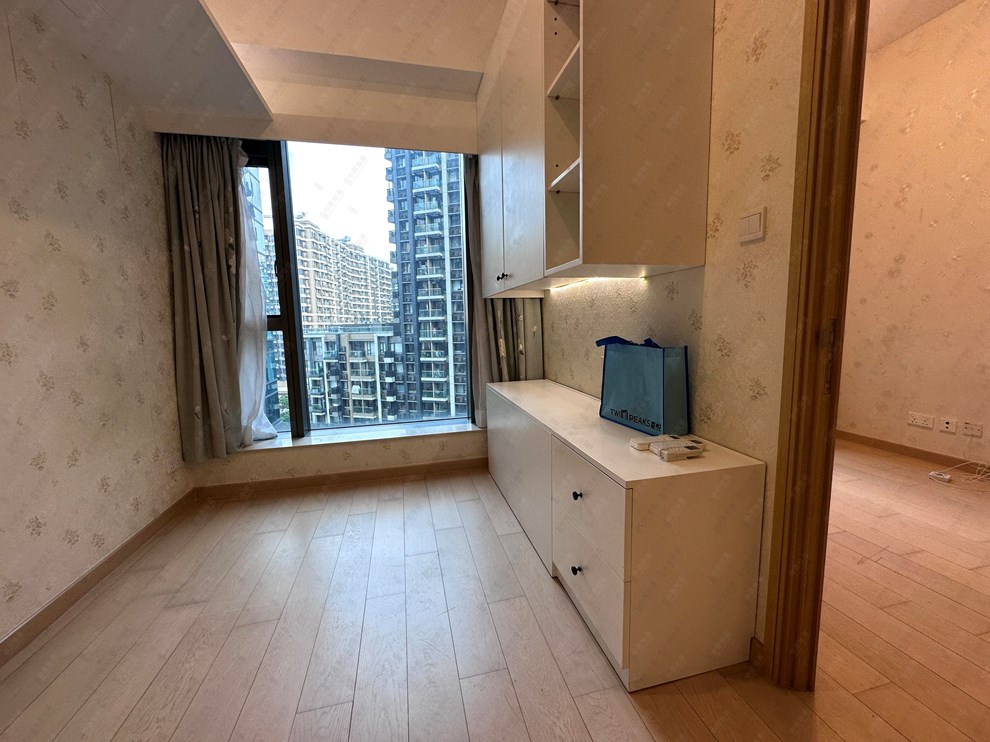 Unit Interior-Master Bedroom