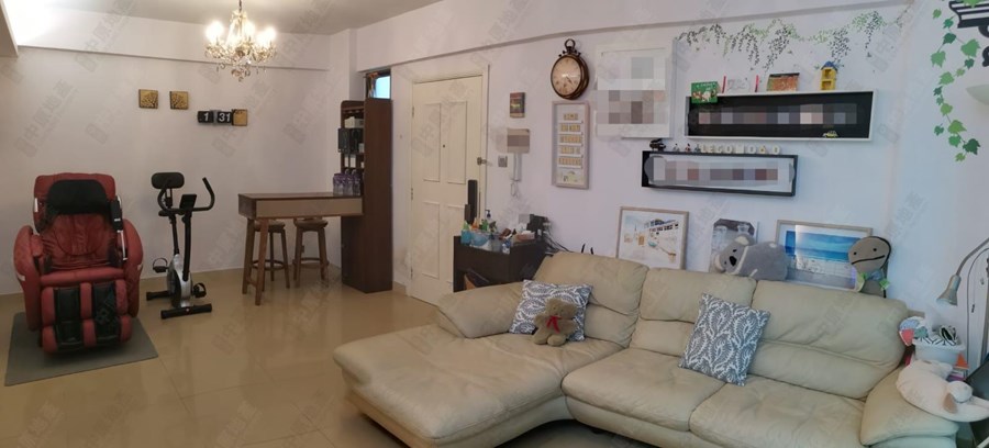 Villa Pinada, Photo