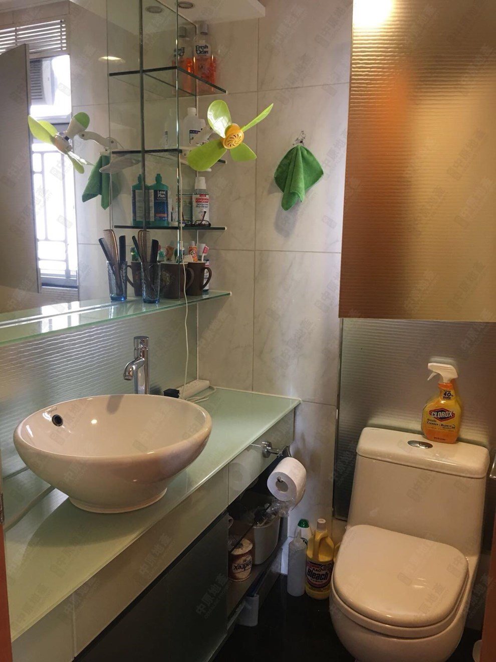 Unit Interior-Bathroom